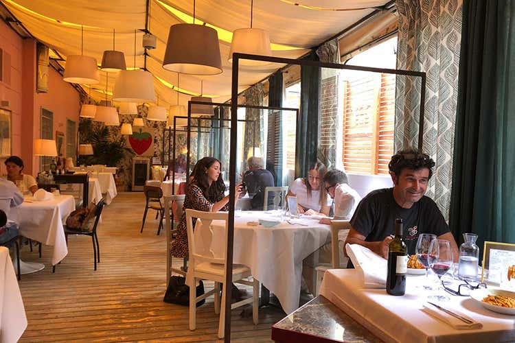 Cece e Simo - Dopo il flagello si torna al ristorante L'entusiasmo dei cuochi di Bergamo