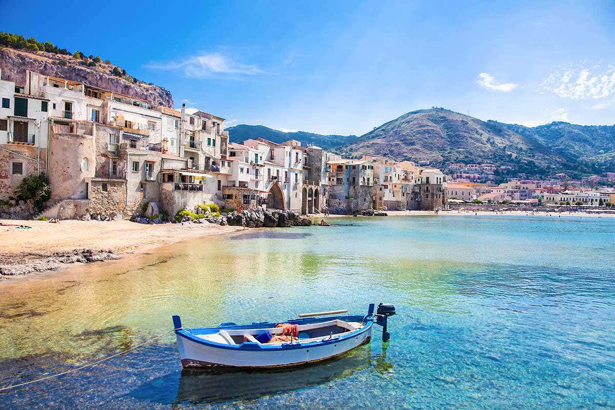 Cefalù Sicilia e Sardegna nella Top 10 delle isole europee più desiderate dai turisti Cefalù Sicilia e Sardegna nella Top 10 delle isole europee più desiderate dai turisti