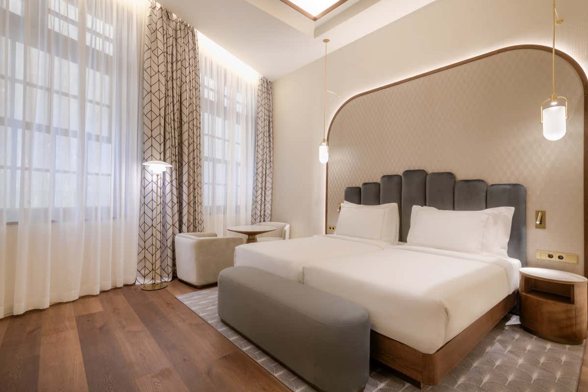 Un tuffo nell'eleganza senza tempo al Grand Hotel Centenari di Valencia