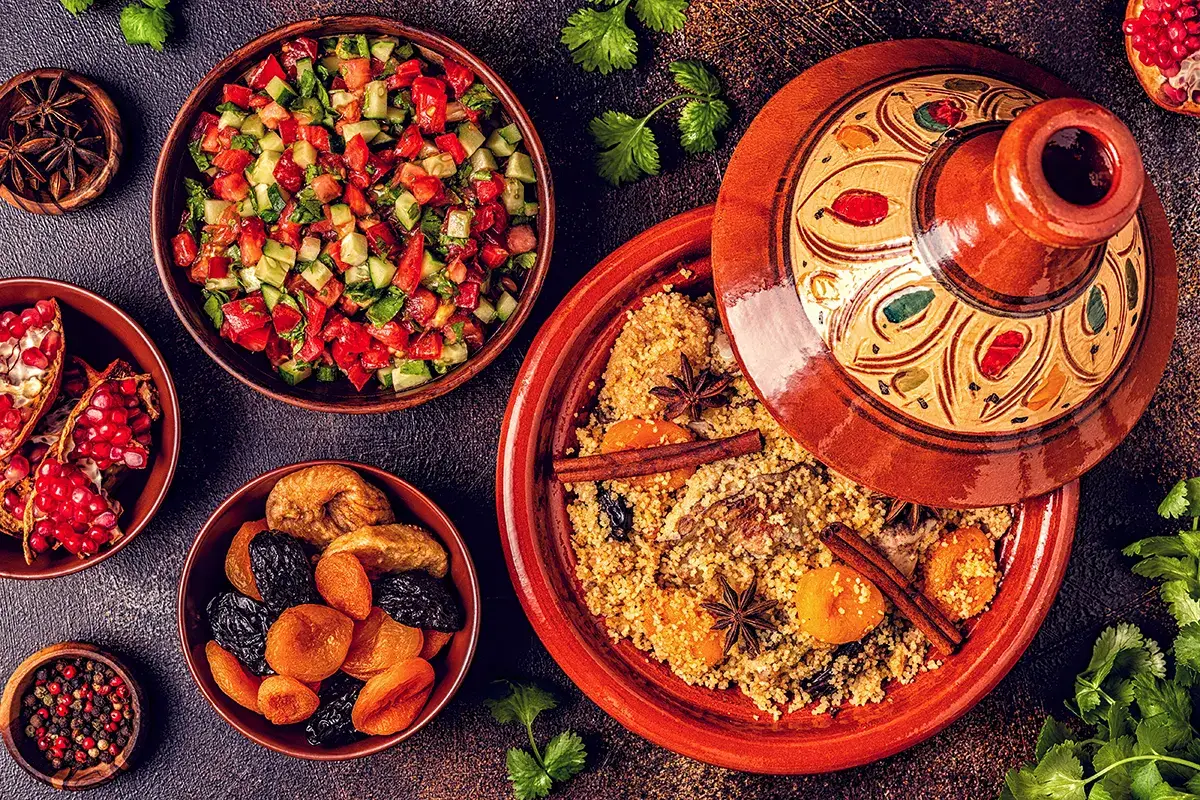 Il legame tra cibo e ceramica Cibo e ceramica, legame storicoche esalta il made in Italy