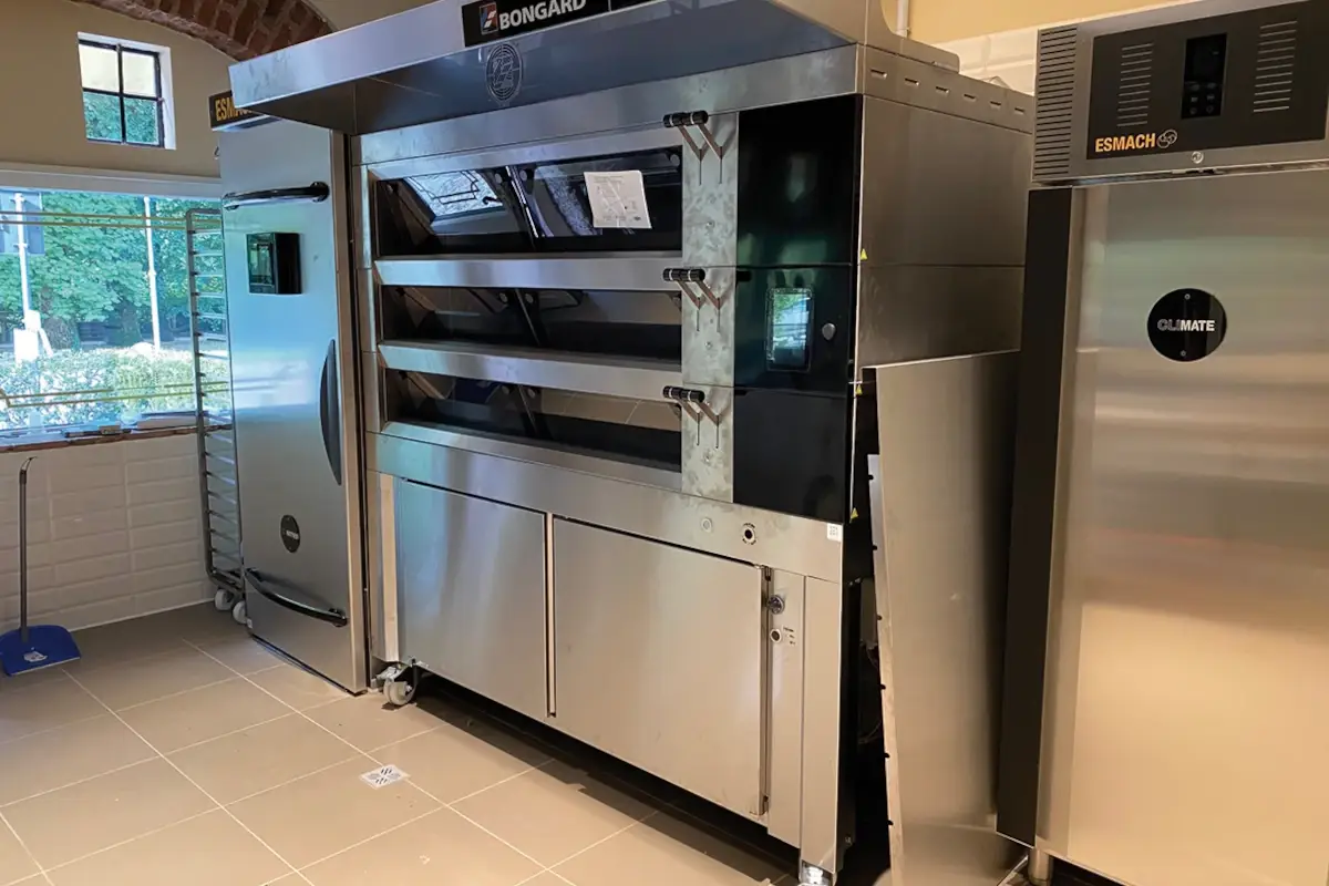 Attrezzature Esmach&nbsp; Cerere - L'Atelier del pane &egrave; &ldquo;Bakery dell'anno&rdquo; per il Gambero Rosso
