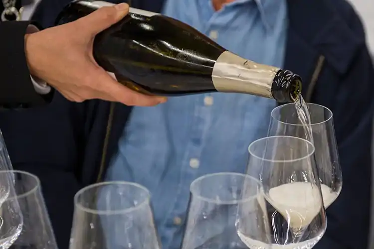Lo champagne &egrave; solo russo?Mosca resta senza Moet Hennessy