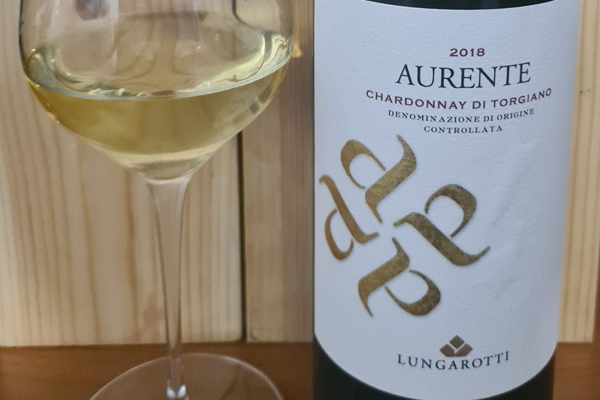 Aurente Chardonnay di Torgiano Doc 2018 Lungarotti £$Ripartiamo dal vino:$£ Aurente Chardonnay di Torgiano Doc 2018 Lungarotti
