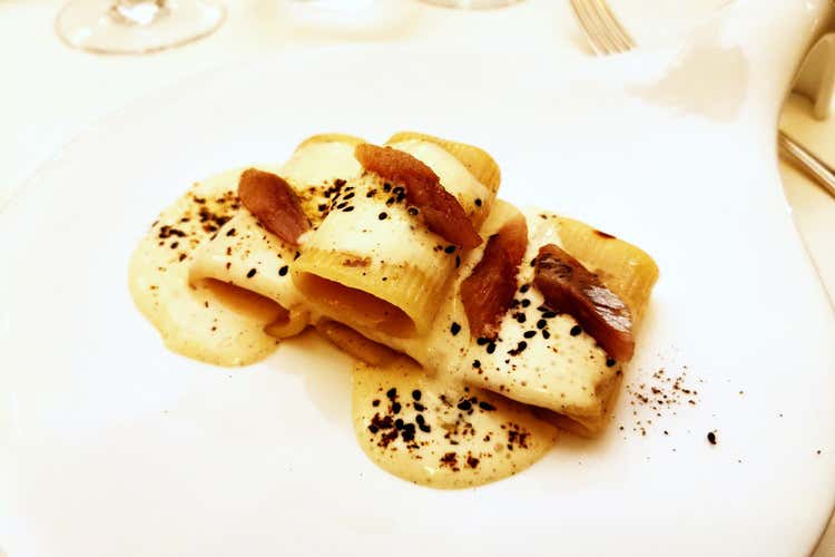 Cacio e pepe alla brace (Al Charleston di Palermo il menu invernale di Santino Corso)