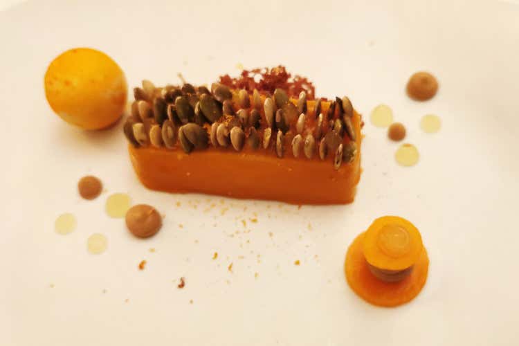 La mousse di nocciola (Al Charleston di Palermo il menu invernale di Santino Corso)