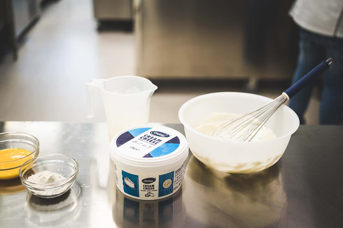 Come preparare una soffice [cheesecake in stile giapponese]?