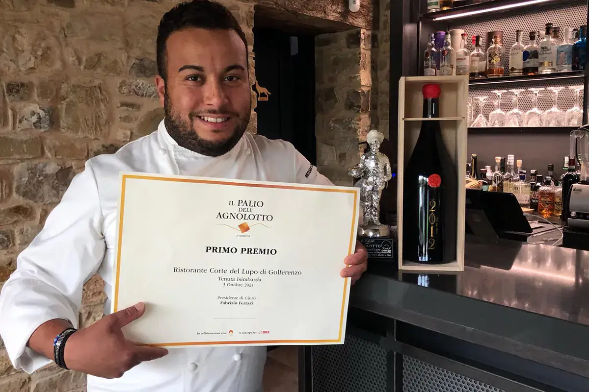 Lo chef Reduan Gargoubi&nbsp; Il Ristorante Corte del Lupo vince la sfida di beneficenza del Palio dell'Agnolotto
