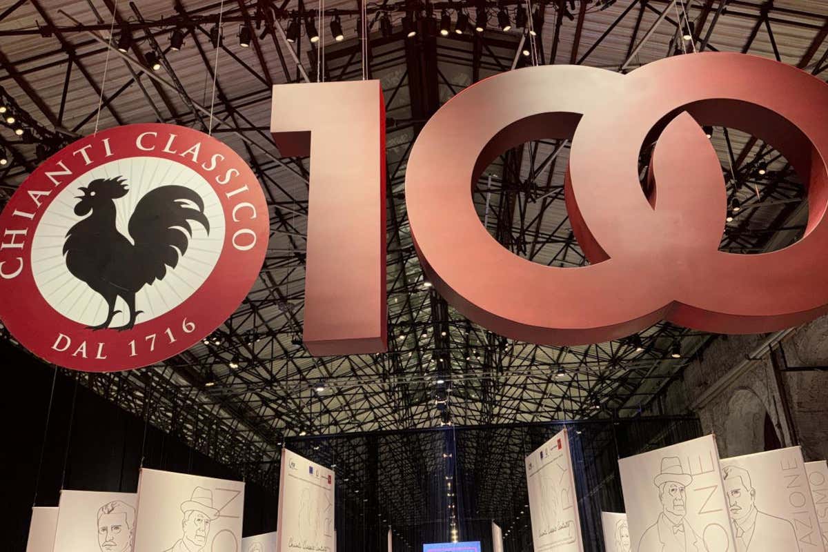 La Chianti Classico Collection 2024 celebra i 100 anni del Gallo Nero