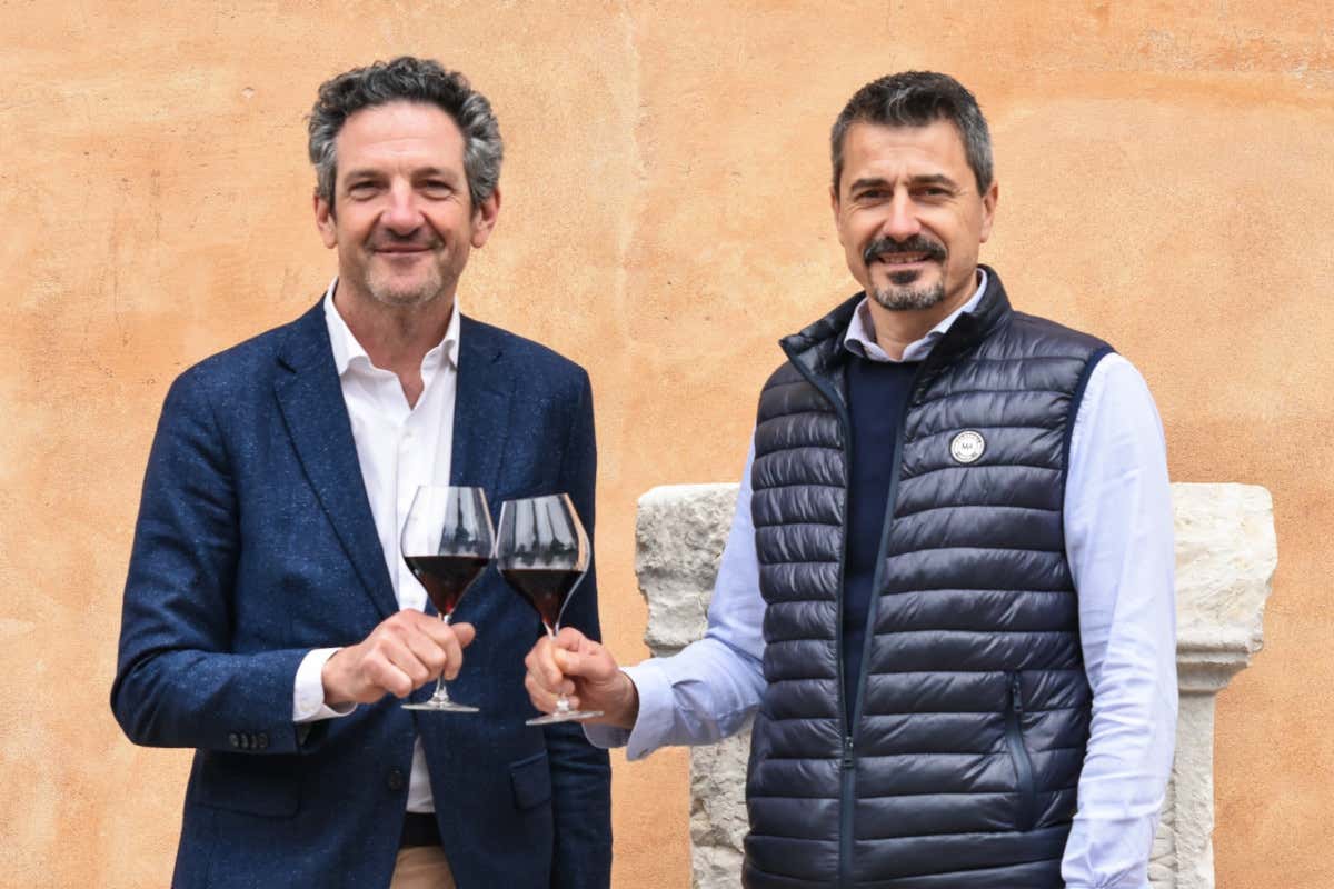 Da destra Christian Marchesini, presidente del Consorzio Tutela Vini Valpolicella e Pierangelo Tommasi, presidente di Famiglie Storiche 