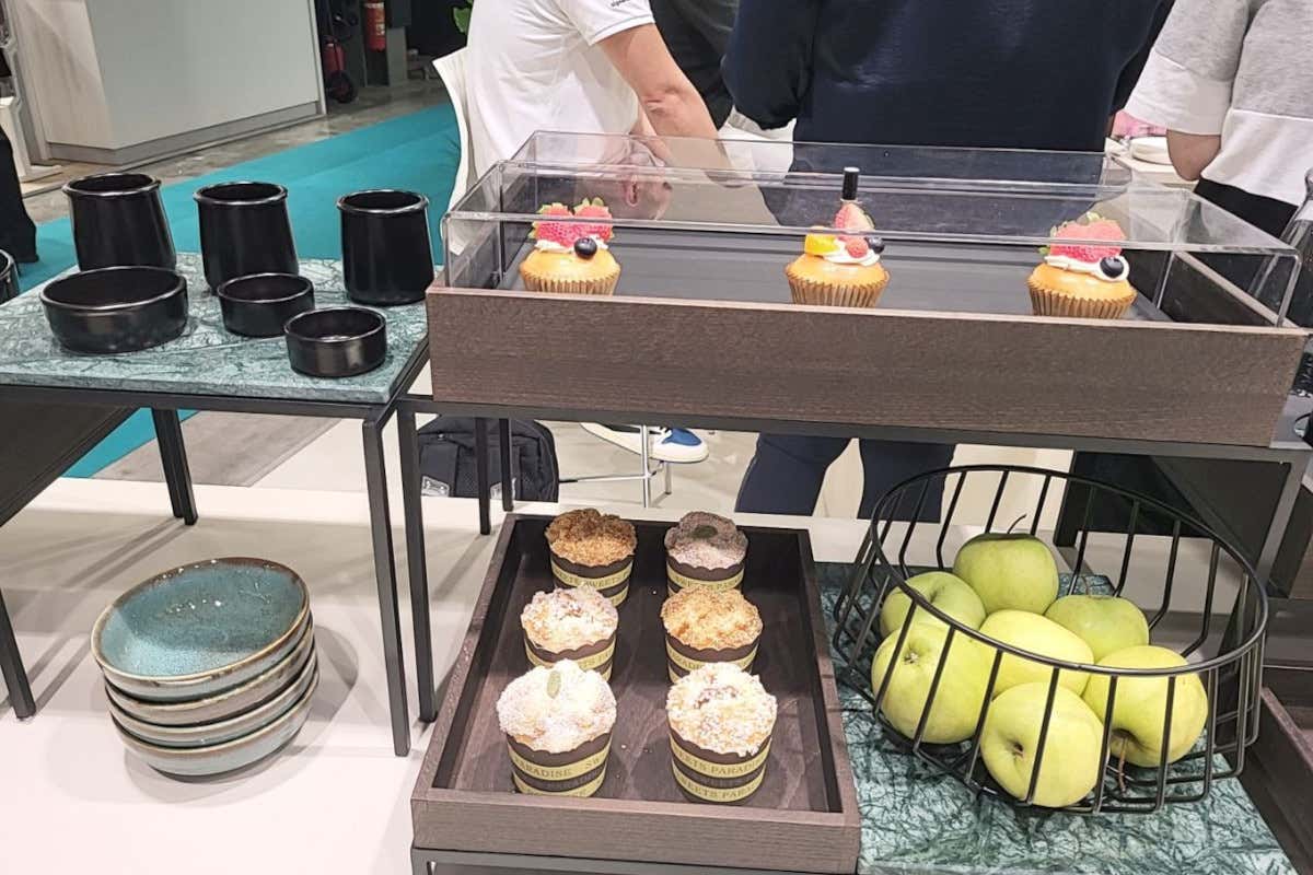Dalle posate in porcellana ai contenitori per il takeaway: le novità di Chs