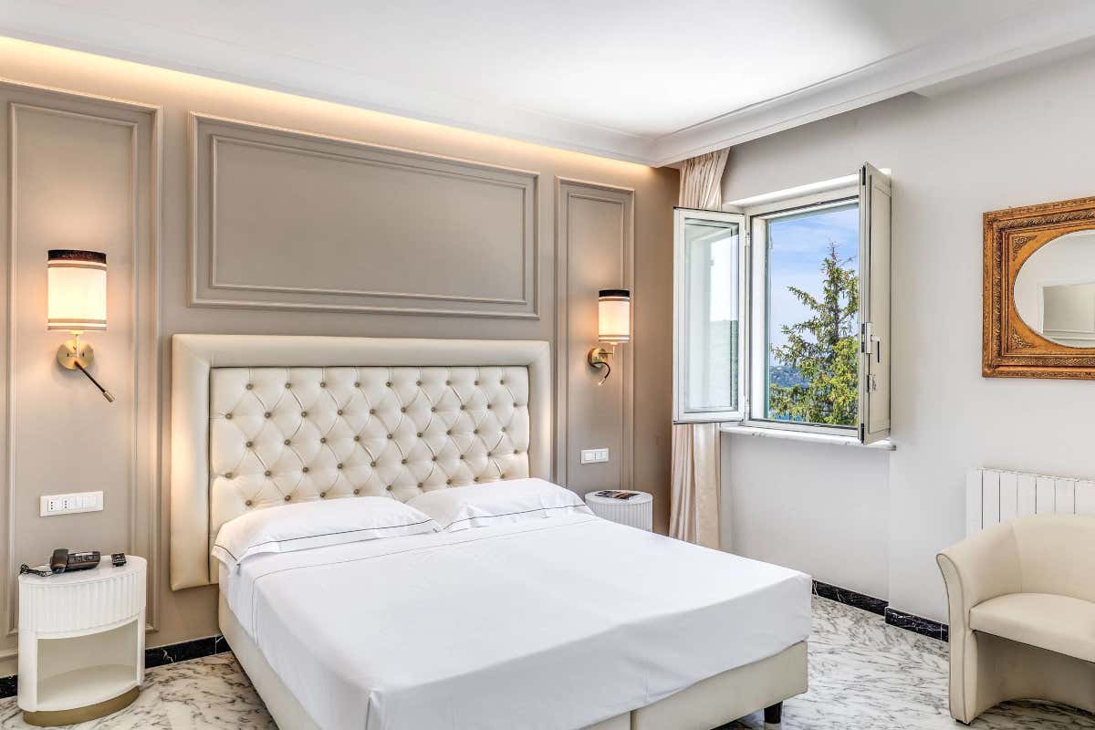 Via Francigena nel Lazio: un viaggio lento tra borghi, laghi,  mare e sapori veri