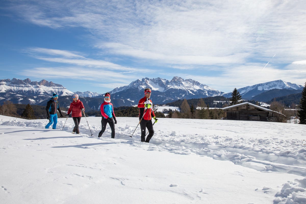 Ciaspolata in Val d'Ega  Chi ha detto che si può solo sciare? La neve alternativa della Val d'Ega