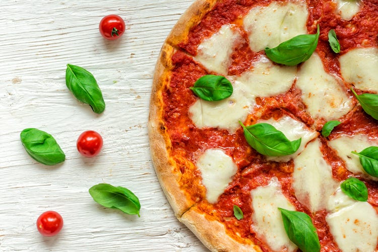 Una ricerca sulla pizza è valsa al Mario Negri un riconoscimento in Usa (Il cibo e i cambiamenti climaticiLa sfida epocale del Mario Negri)