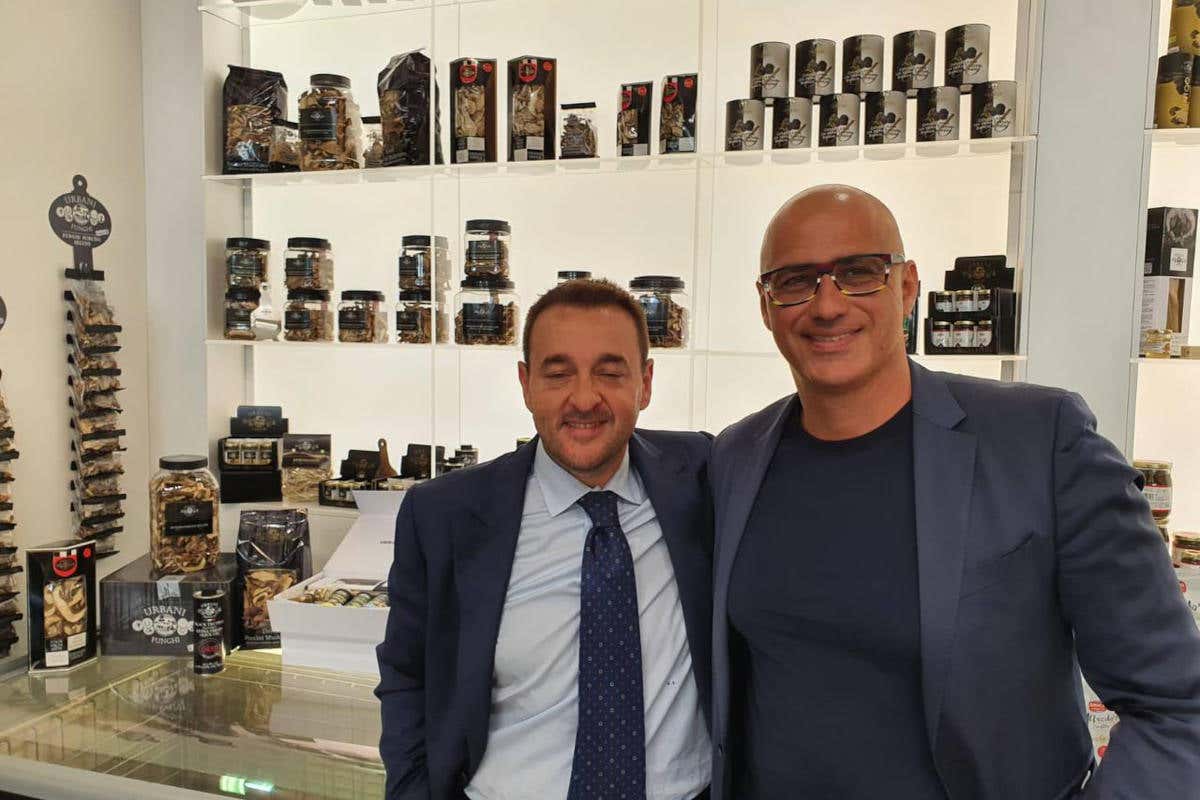 Gianmarco Urbani e Vittorio Giordano A Cibus Parma,il protagonista è sua maestà il Tartufo. Ecco tutte le novità di Urbani Tartufi