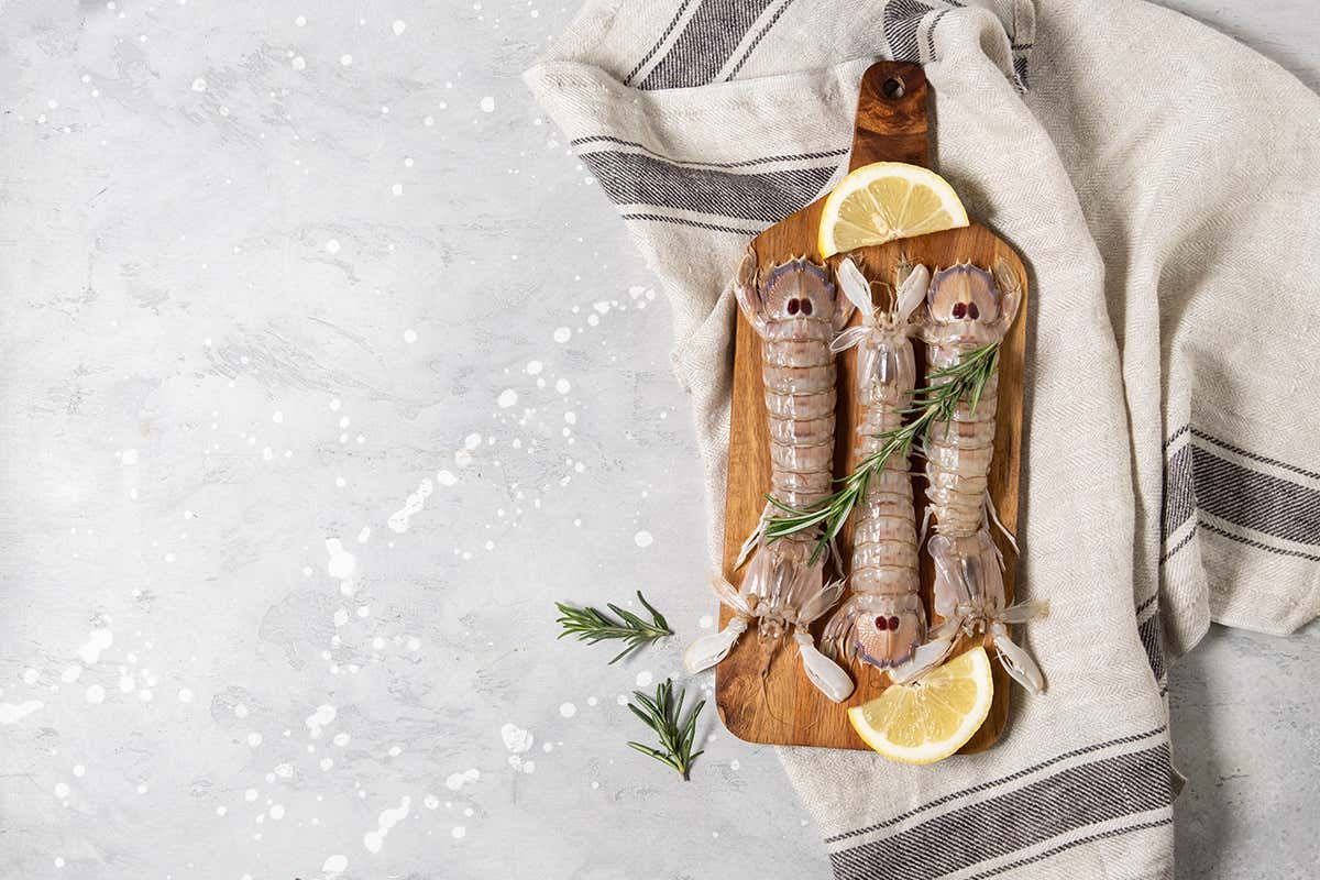 Le cicarelle, altrove, in quel mondo che non è Procida, sono canocchie Tuffo nella cucina di Procida: il vero gusto della semplicità