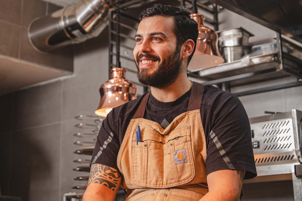 “Mancanza di personale”, la pizza-provocazione che nessuno ti porta al tavolo “Mancanza di personale”, la pizza-provocazione che nessuno ti porta al tavolo