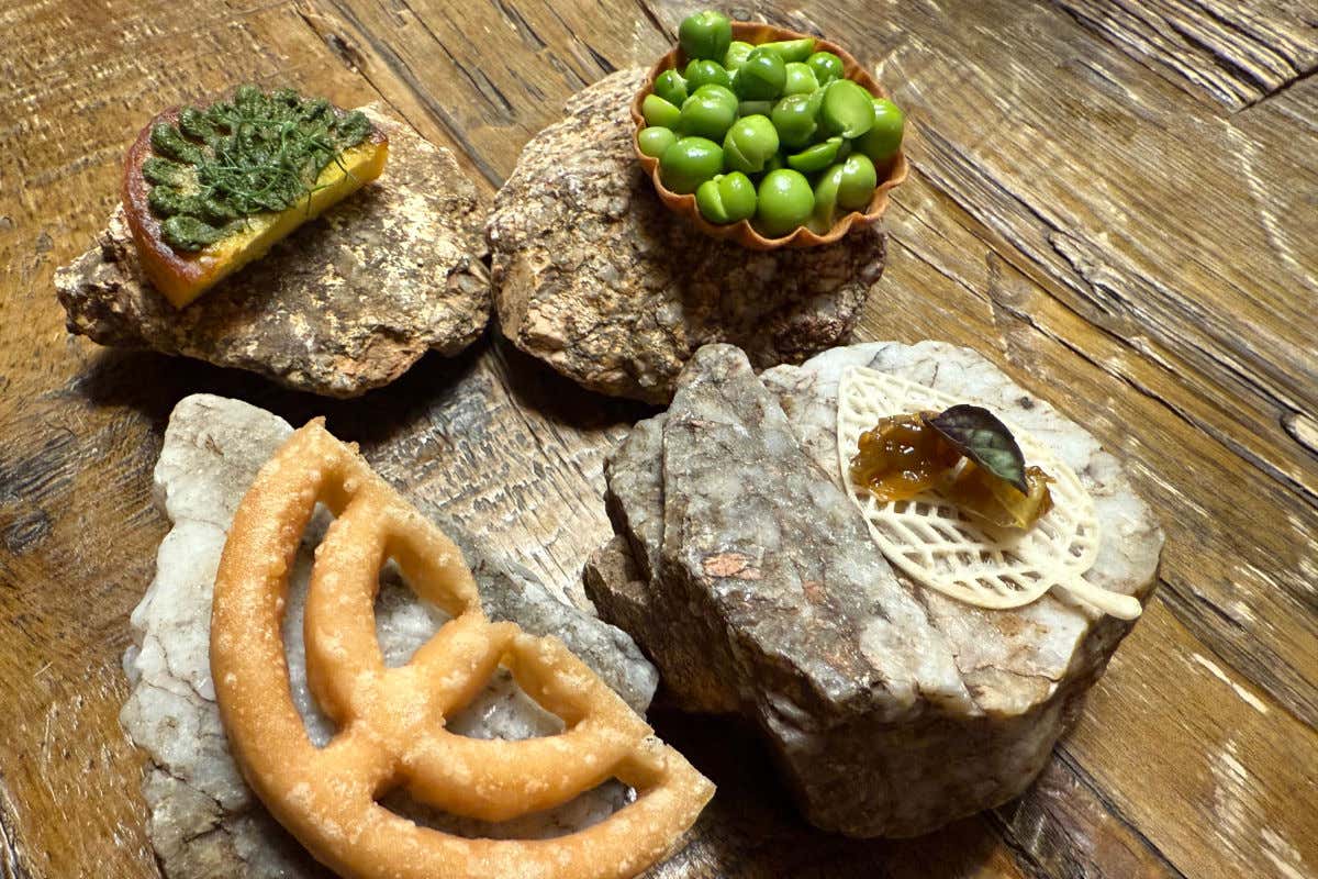 La Ciminea, dove la Sardegna di Gabriele Natali sorprende tra orto e memoria La Ciminea, dove la Sardegna di Gabriele Natali sorprende tra orto e memoria