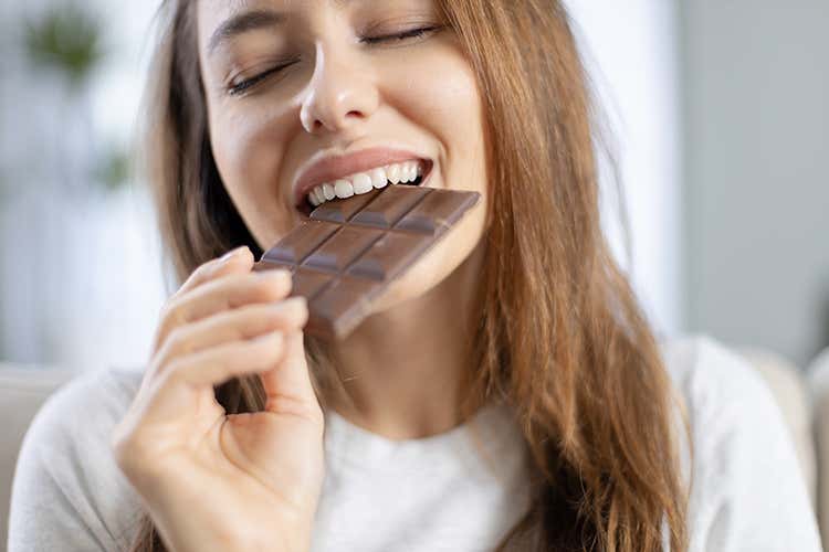 Tutti i benefici del cioccolato - Cioccolato toccasana per la mente Migliora le funzioni cognitive
