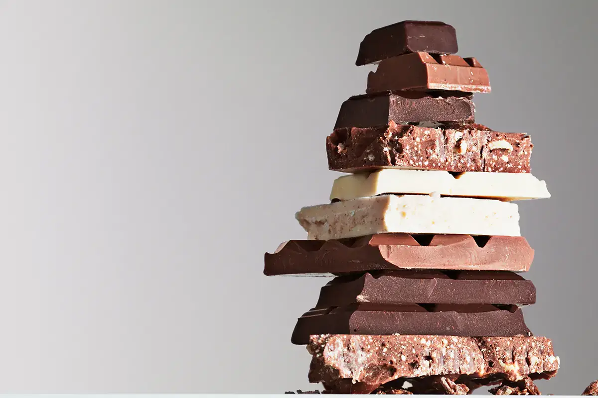 Il 7 luglio si celebra la Giornata Mondiale del cioccolato Il cioccolato non smette di piacere Ma i clienti cercano pi&ugrave; unicit&agrave;