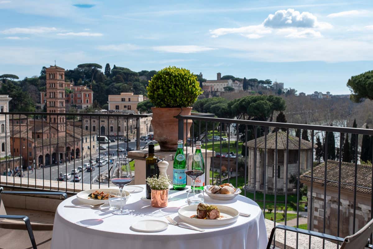 In terrazza o nei dehors: ecco dove gustare la primavera a Roma In terrazza o nei dehors: ecco dove gustare la primavera a Roma