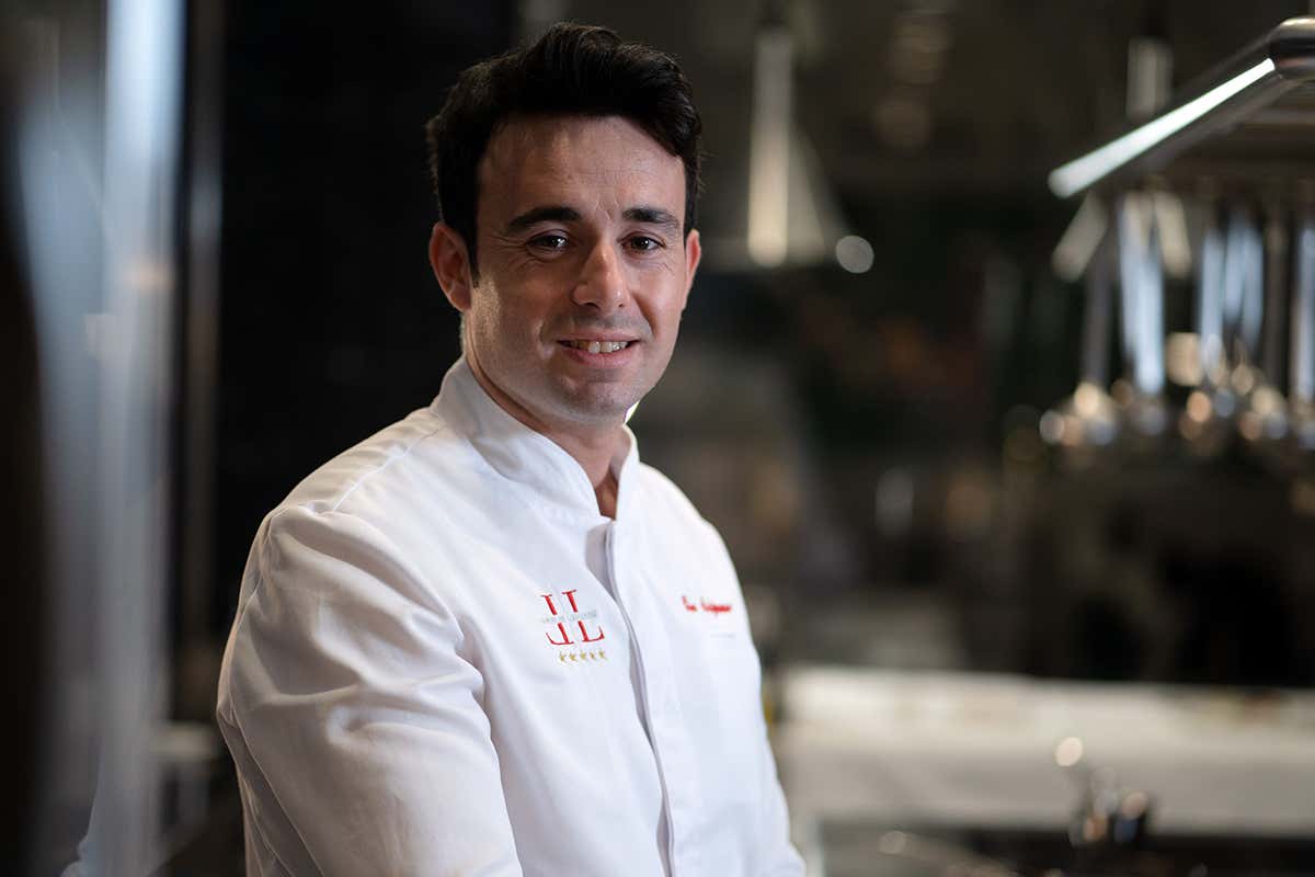 Ciro Sirignano [[Giro del Golfo in otto giorni]]: il 5 stelle Lorelei Londres a Sorrento