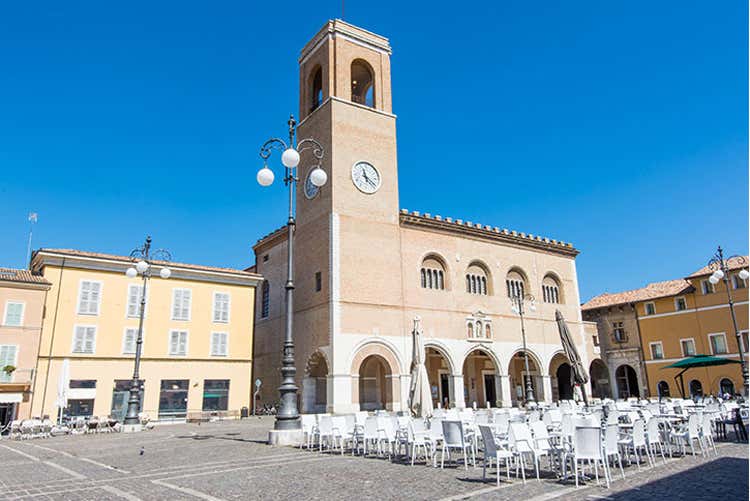 Quattro giorni di appuntamenti nelle Marche per parlare di cibo (Torna Una citt&agrave; da gust@re A Fano si parla di cultura del cibo)