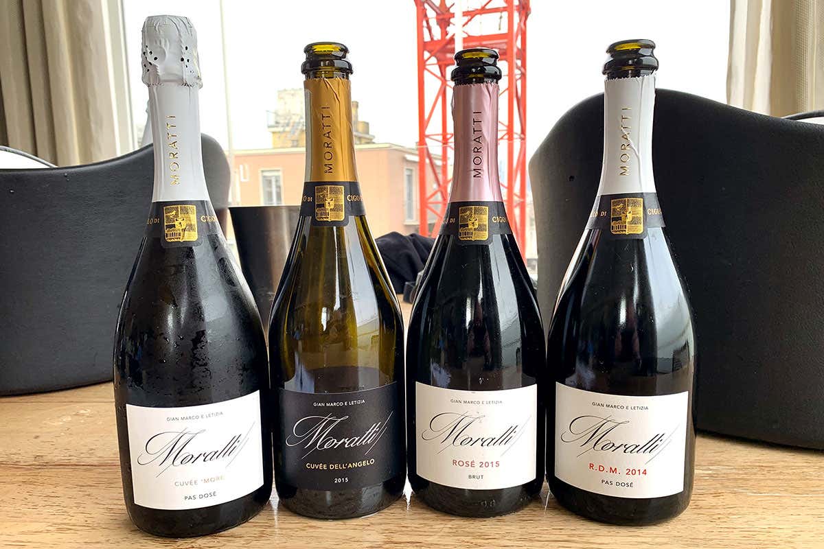 Castello di Gigognola: la tradizione Castello di Cigognola Metodo Classico cambio di passo in cantina