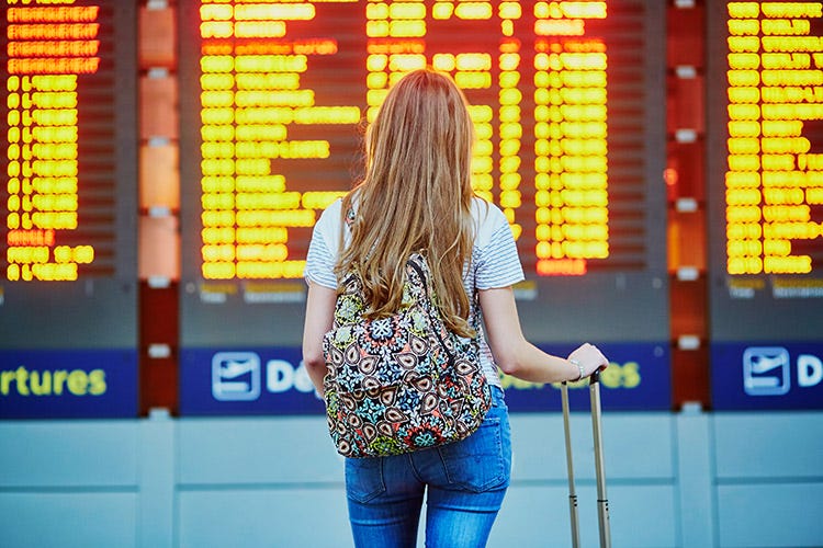 La classifica degli aeroporti con più ritardi (I peggiori aeroporti d’Europa Mykonos maglia nera, Malpensa 5°)