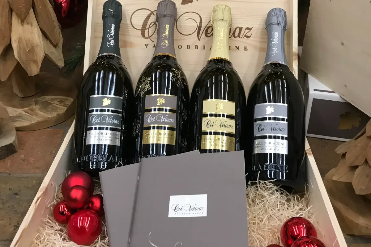Col Vetoraz si prepara al Natale&nbsp; Con Col Vetoraz &egrave; gi&agrave; Natale: bollicine d'eccellenza per le feste