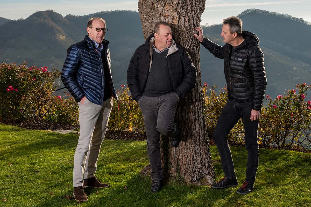 I soci Paolo De Bortoli, Francesco Miotto e Loris Dall’Acqua Col Vetoraz, calici superiori dal cuore di una terra unica