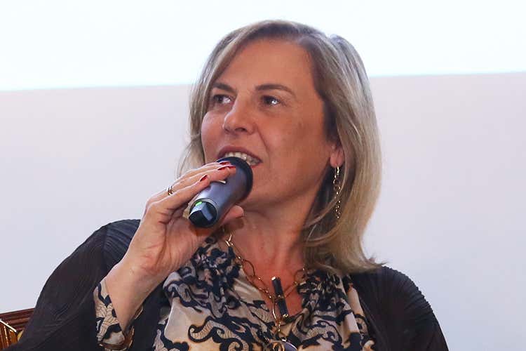 Maria Carmela Colaiacovo - «Misure insufficienti dal Governo» Gli alberghi chiedono più visibilità