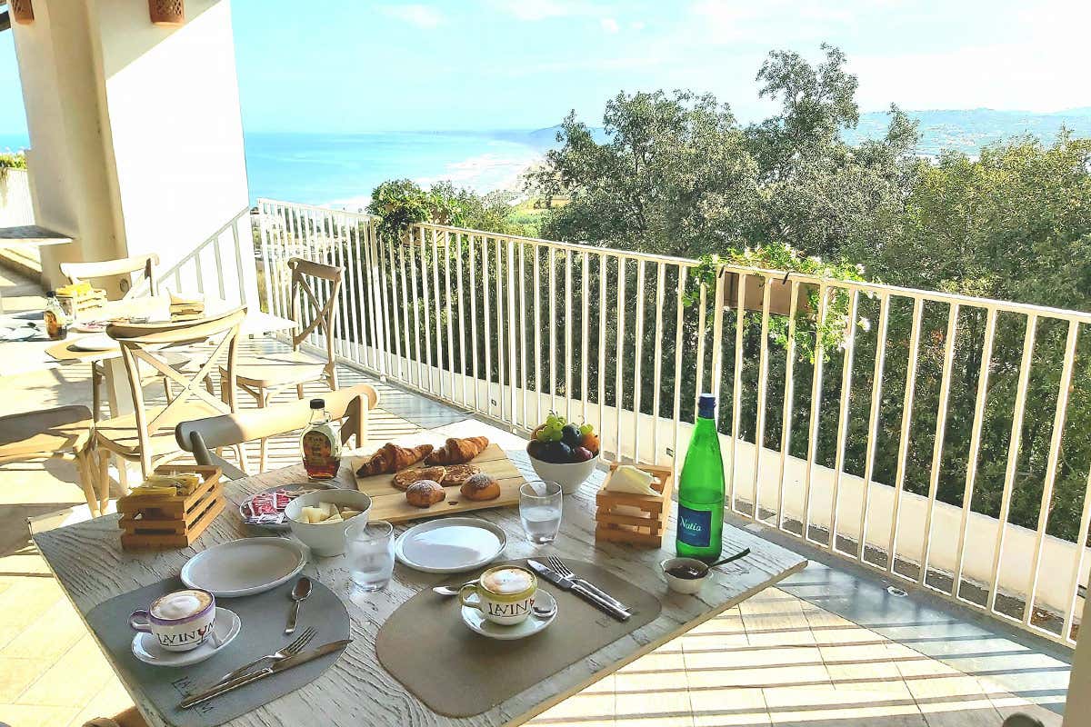 [[Lavinum]], un wine resort tutto da scoprire a Monte di Procida