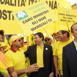 Al centro, Sergio Marini