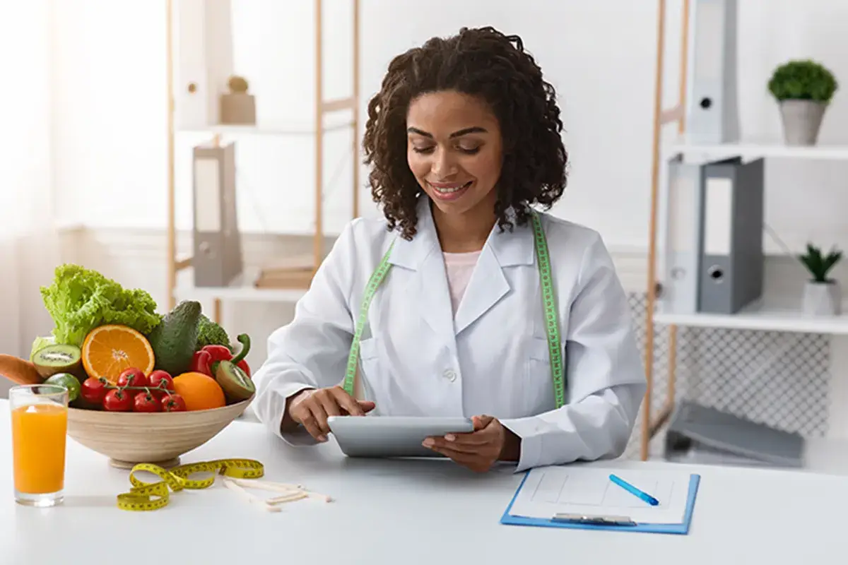 Dieta anti-colesterolo La dieta anti-colesterolo? Ecco i consigli dei cardiologi