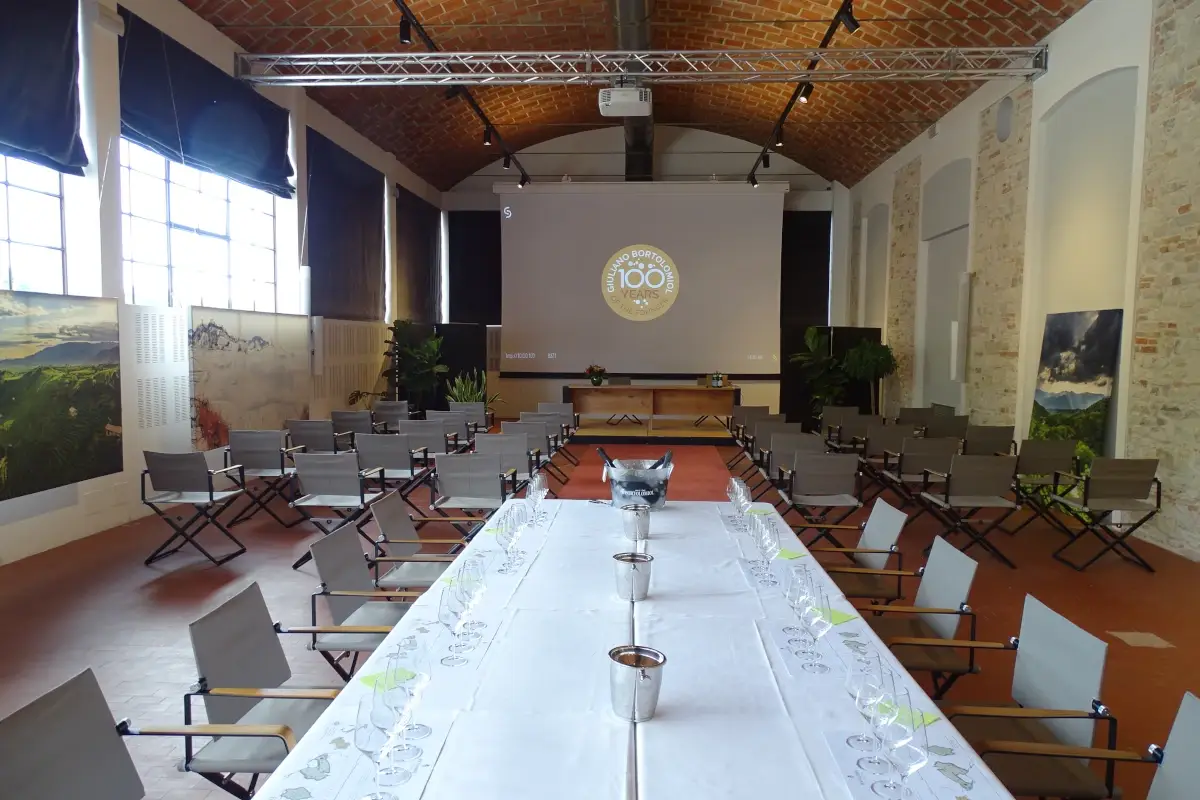 L'area degustazione delle cantine Bortolomiol Colline del Prosecco: alla scoperta di borghi e monumenti straordinari