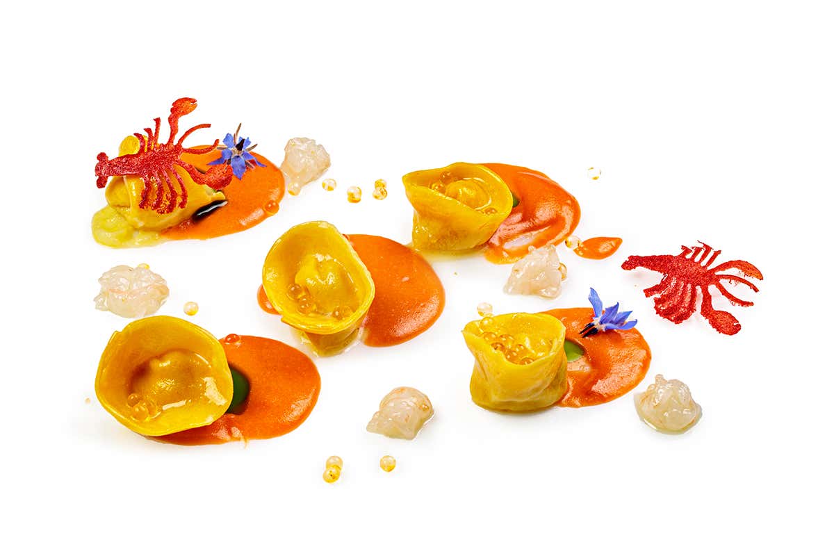 Tortelli fatti a mano con bisque di scampi
