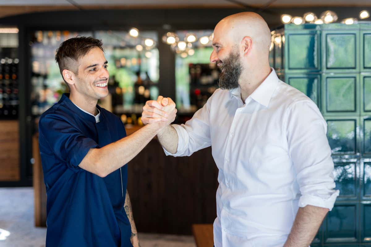 Albert David Cabrera Luque e Andreas Panzenberger, insieme gestiscono la cucina dell'Hebbo Wine & Deli