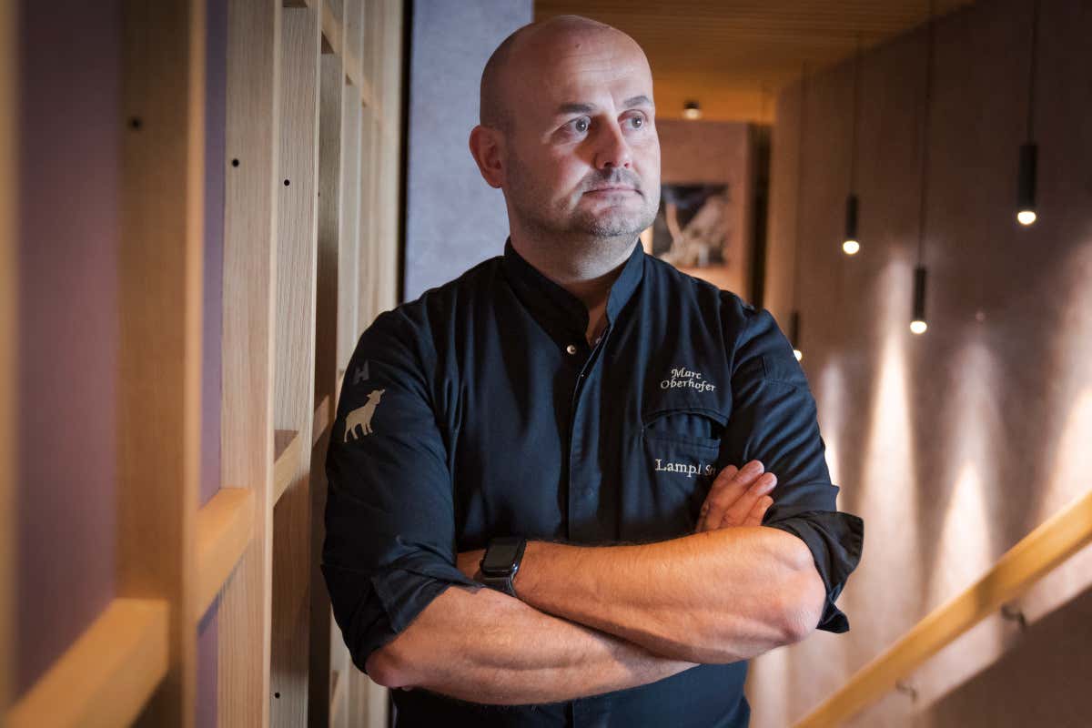 Lo chef del Lampl Stube Marc Oberhofer