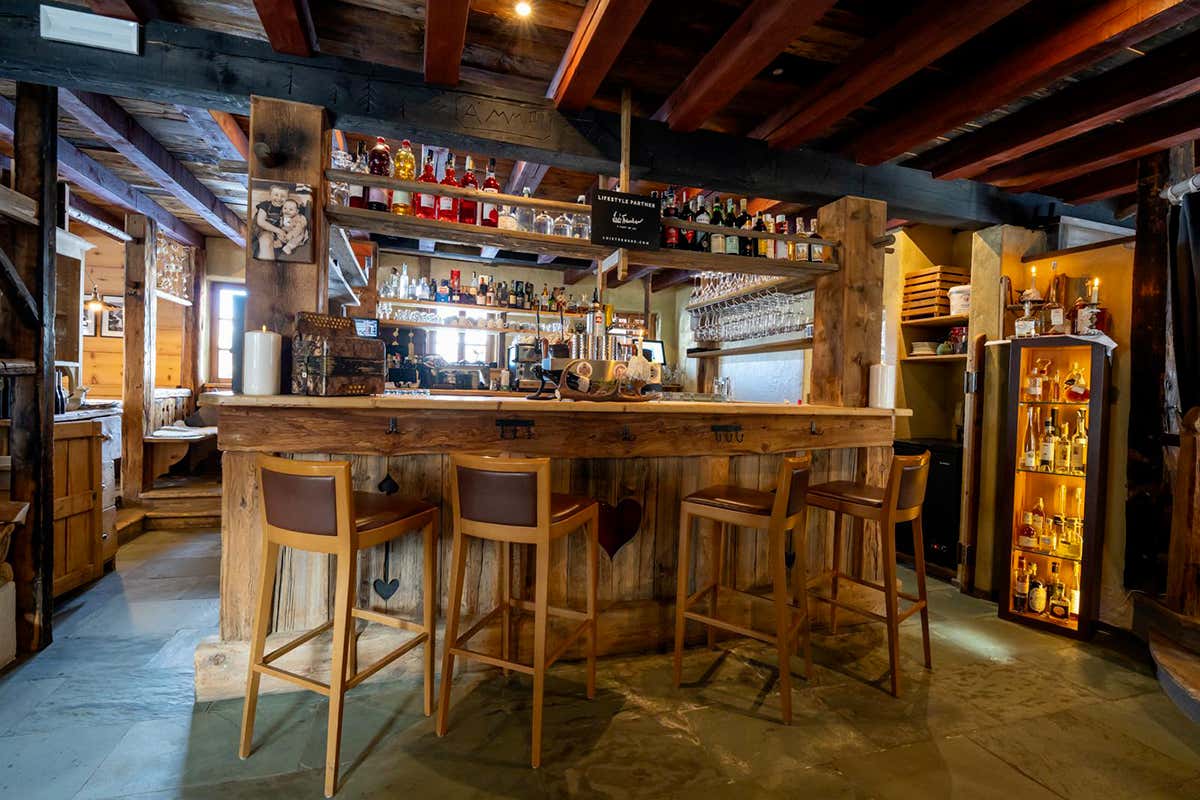 Il bancone bar di Luis Alm