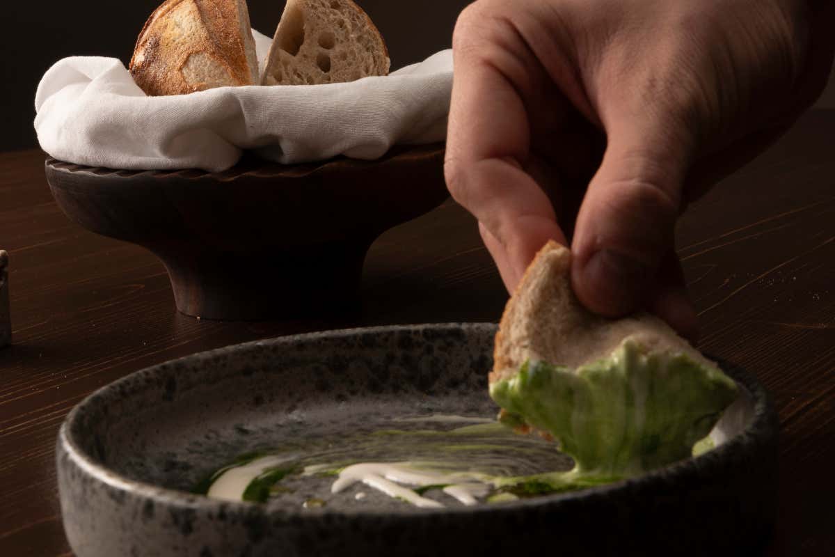 Andrea De Lillo, il Garda che brilla di stella: il Nin racconta il lago con gusto e sostenibilità Andrea De Lillo, il Garda che brilla di stella: il Nin racconta il lago con gusto e sostenibilità