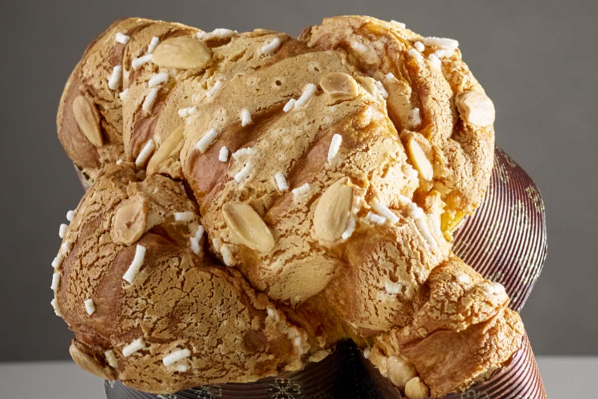 La Colomba prevede l'utilizzo di fiori, erbe e spezie Gusto, emozioni e impegno sociale. Ecco la Colomba Psico-Attiva