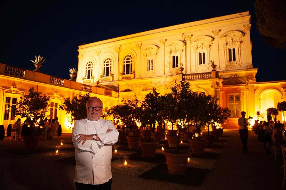 Lo chef Antonello Colonna (Fonte: Facebook) Lo chef Antonello Colonna: «Niente green pass? E io licenzio» Lo chef Antonio Colonna (Fonte: Facebook) Lo chef Antonello Colonna: «Niente green pass? E io licenzio»