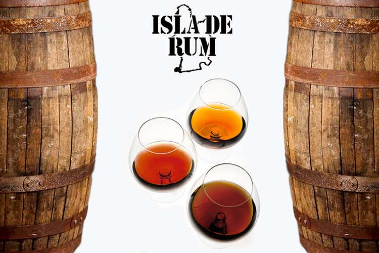 Cosa influisce sul colore del rum? Quante variabili e falsi miti Cosa influisce sul colore del rum? Quante variabili e falsi miti