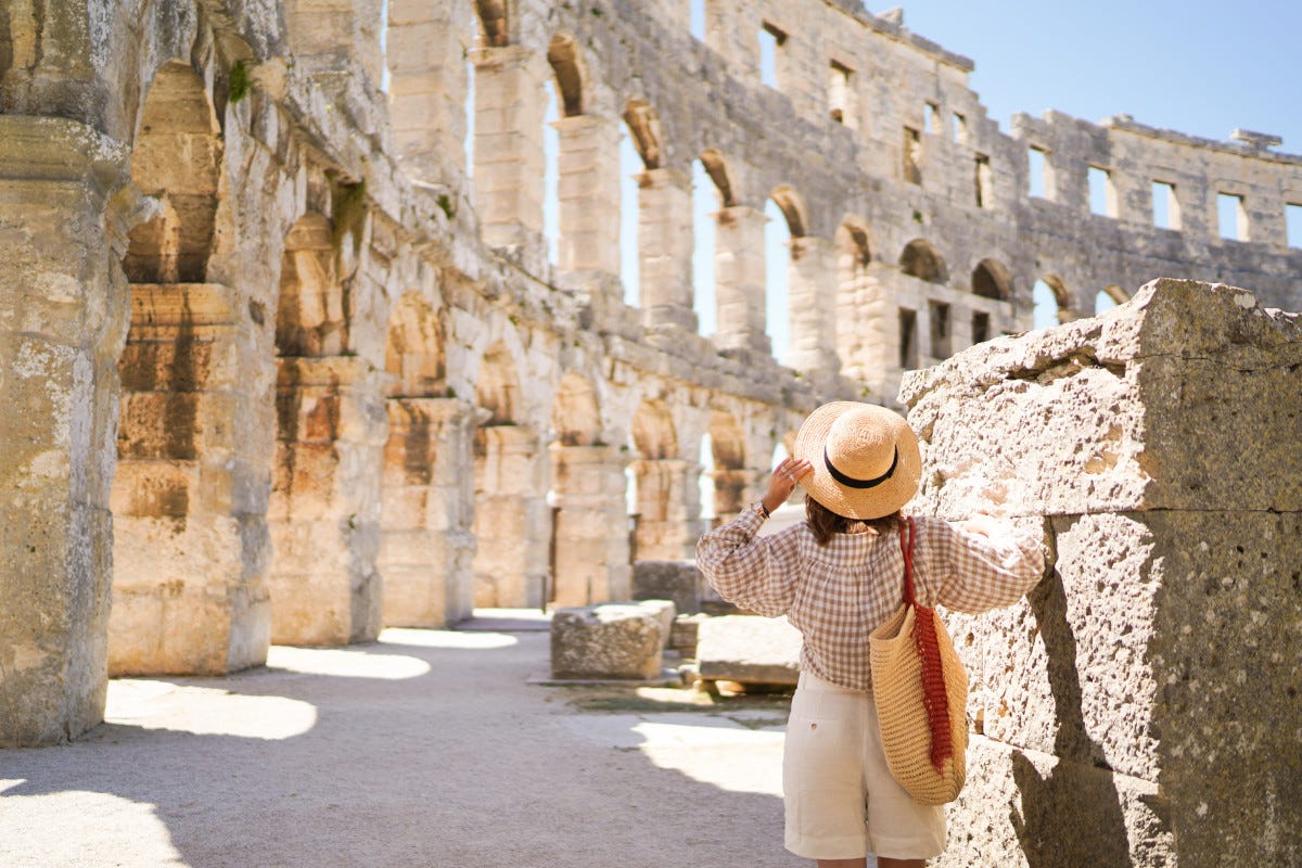 Le agenzie di viaggio italiane discriminate nella vendita dei biglietti del Colosseo