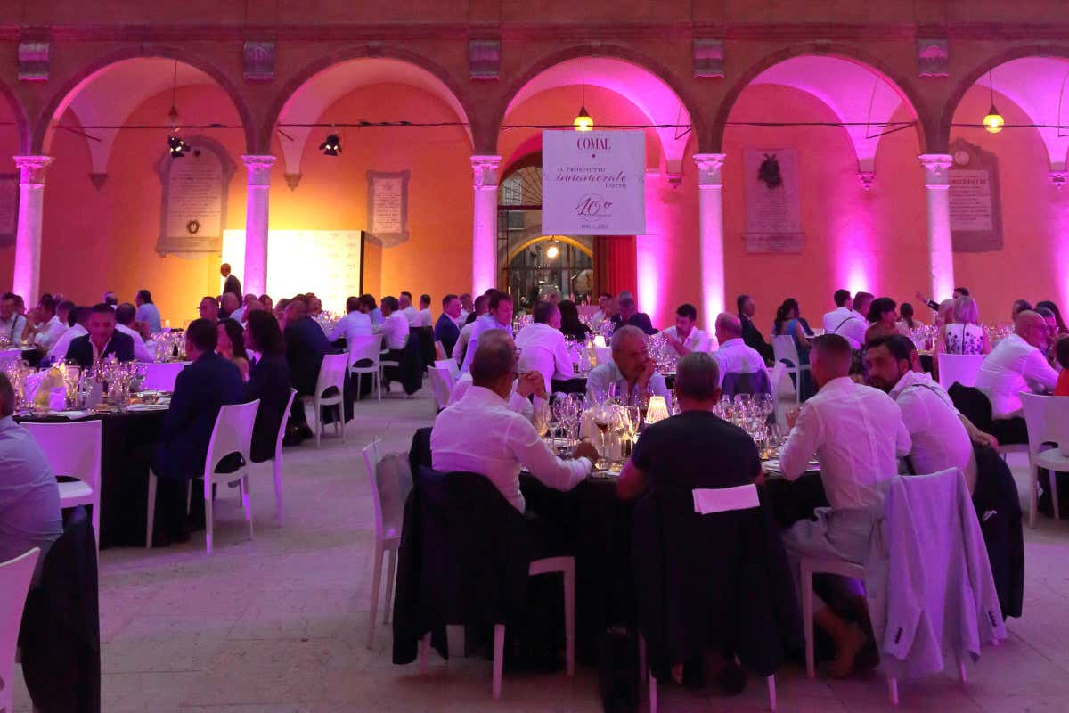 La festa Comal compie 40 anni, la folgorazione di un prosciutto belga