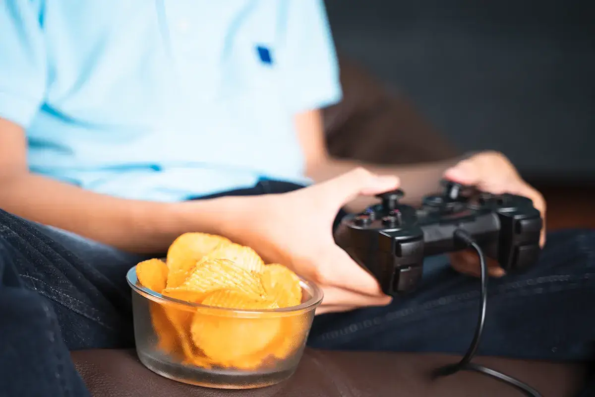 Videogiocatori fra i 18 e i 35 anni sono i maggiori consumatori di cibo Usa in Italia Italia in zona rossa? Boom di comfort foodMade in Usa