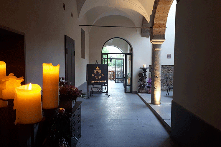 (Sala della Comitissa a Civita CastellanaNuova sede in un palazzo del '500)
