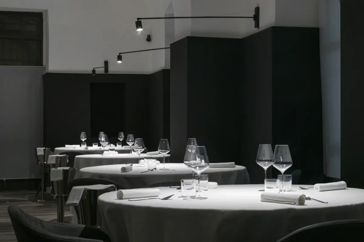 La sala di Concezione&nbsp; Da Concezione c'&egrave; tutto l'amore di Manuel Tropea per la sua Catania