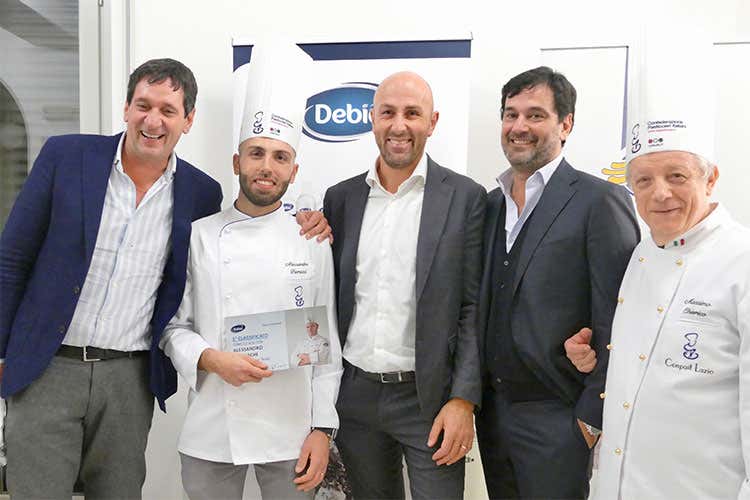 La consegna del premio ad Alessandro Fiorucci (Conpait Lazio 2019 Premiato Alessandro Fiorucci) La consegna del premio ad Alessandro Fiorucci (Conpait Lazio 2019 Premiato Alessandro Fiorucci)