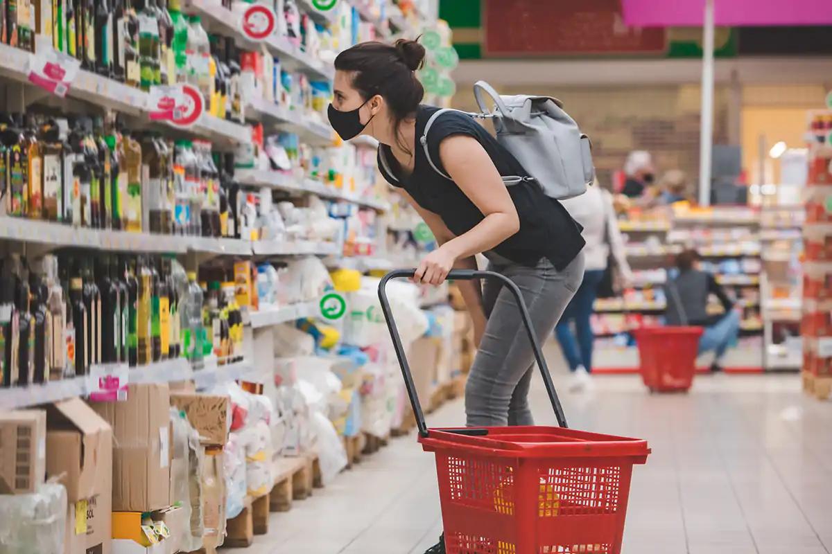 Indice dei prezzi al consumo in aumento a marzo: +0,3% Prezzi al consumo in leggera salita, a marzo accelera l'inflazione
